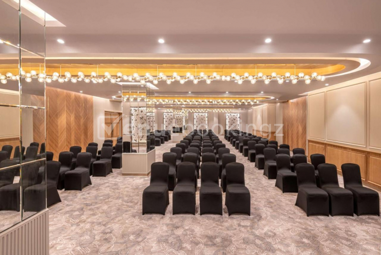 Club Vita Prayer Hall